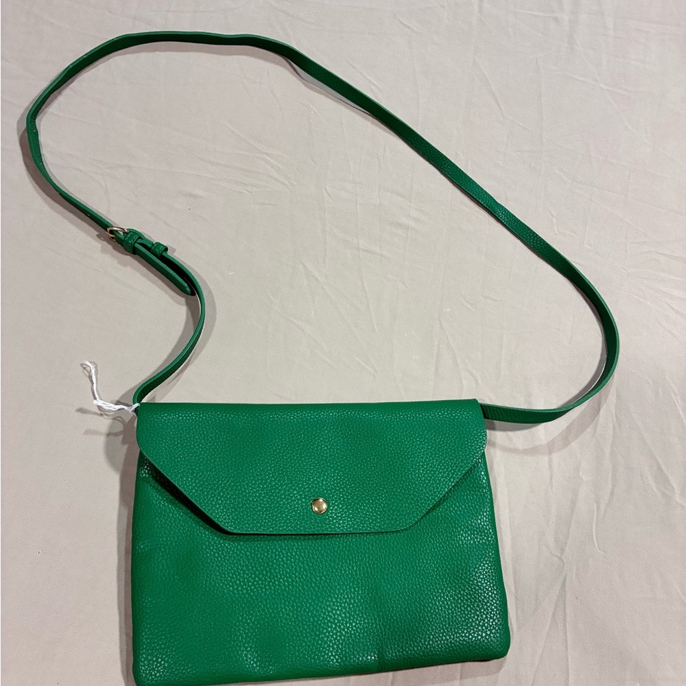 Forever 21 Green Pebbled Crossbody Bag with Gold Snap